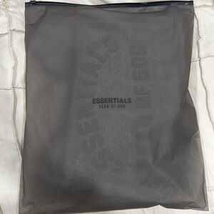 FEAR OF GOD ESSENTIALS LONG SLEEVE